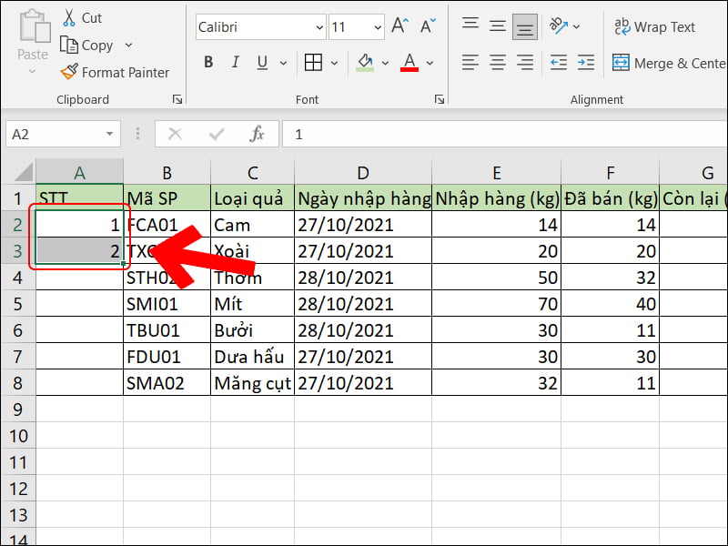 Mở file Excel và nhập số thứ tự cho 2 ô đầu tiên