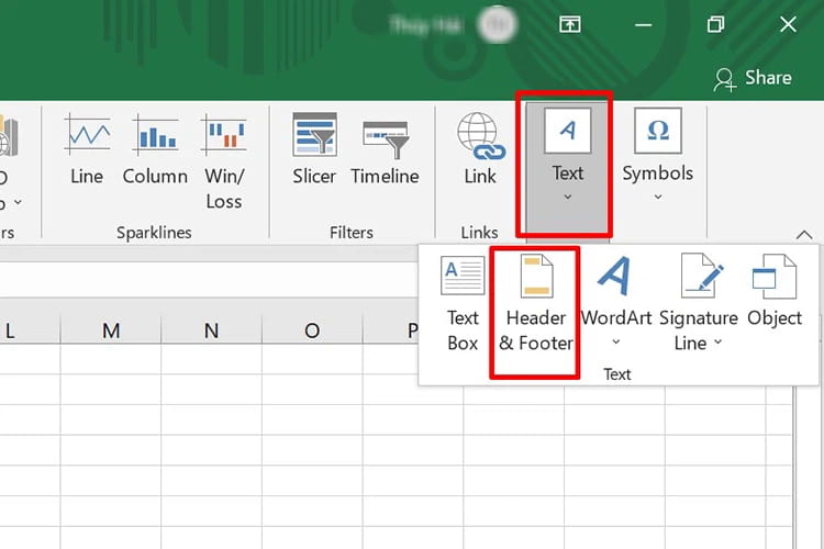 Từ file Excel của bạn hãy chọn thẻ Insert