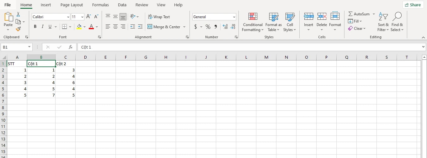 Mở Excel và chọn dòng tiêu đề